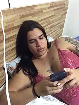 Gabrielaparaiso online show from May 5, 2026, 3:03 am