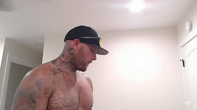 SecretsNextDoor online show from April 4, 2026, 9:45 pm