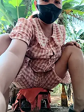 Snapshot of Tini-mimi chatting on May 1, 2026, 1:10 am Tini-mimi online show from May 1, 2026, 1:10 am