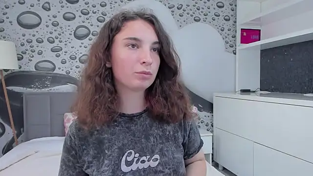 JosephineRows online show from June 3, 2026, 12:30 pm