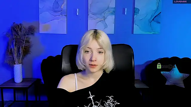  sabrina moore online show from May 16, 2026, 8:44 am