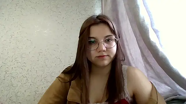 Snapshot of Aurora_Breeze chatting on May 12, 2026, 12:02 pm Aurora Breeze online show from May 12, 2026, 12:02 pm