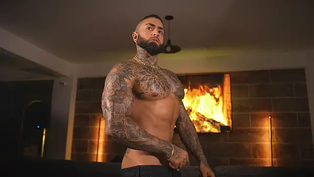 Snapshot of Eros_Dark_ chatting on April 14, 2026, 11:11 pm Eros Dark online show from April 14, 2026, 11:11 pm