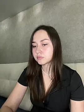 KarinaBlar online show from March 10, 2026, 2:11 pm