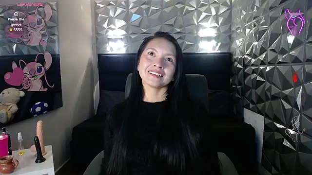Chloe16  online show from March 29, 2026, 11:32 am