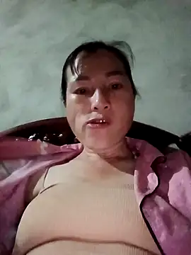 Yuhi3d online show from April 18, 2026, 12:31 pm