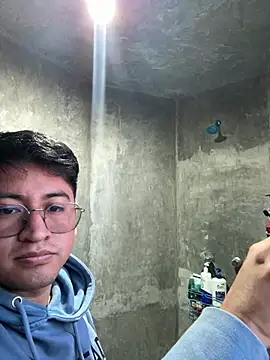 GoldenM95 online show from March 18, 2026, 8:01 pm