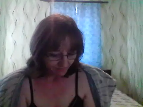 Alisaprice077 online show from March 23, 2026, 9:13 am