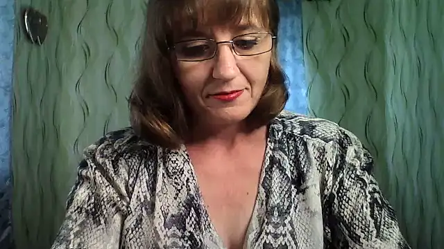 Snapshot of Alisaprice077 chatting on June 22, 2026, 1:52 pm Alisaprice077 online show from June 22, 2026, 1:52 pm