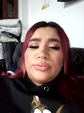 EmaGw7 online show from March 31, 2026, 11:27 pm