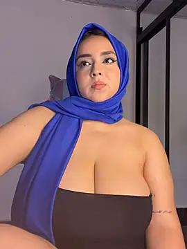 Snapshot of ThanaSaadii chatting on July 5, 2026, 6:53 am ThanaSaadii online show from July 5, 2026, 6:53 am