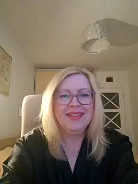 JanieLight53 online show from March 31, 2026, 4:29 pm