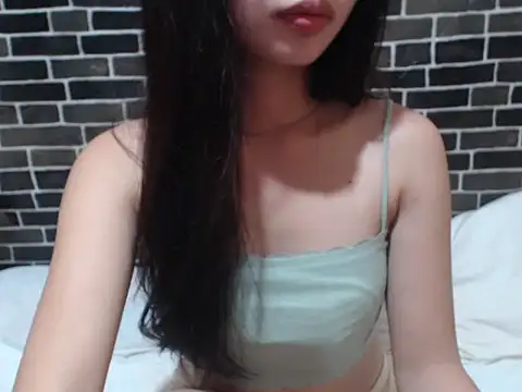 Snapshot of asian_hotty1 chatting on May 3, 2026, 1:06 pm asian hotty1 online show from May 3, 2026, 1:06 pm