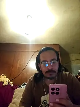 KIKE LION990 online show from April 6, 2026, 9:16 pm