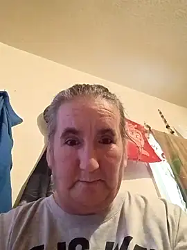 Bigmammahere online show from July 6, 2026, 7:05 pm