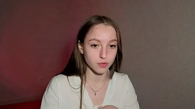 Sweet Pussy Girl online show from April 8, 2026, 1:33 pm