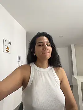 NahomyLee16 online show from March 7, 2026, 2:03 pm