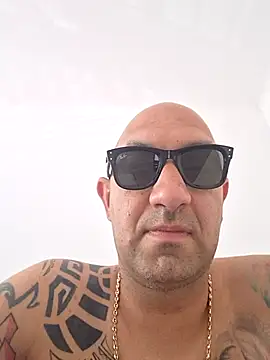 Snapshot of Gaboo0909 chatting on May 14, 2026, 1:07 pm Gaboo0909 online show from May 14, 2026, 1:07 pm