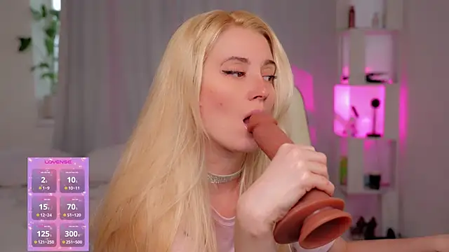 Myfeet inyourmouth online show from April 4, 2026, 1:19 pm