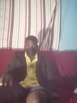 Snapshot of blackhemmar chatting on May 25, 2026, 7:20 pm blackhemmar online show from May 25, 2026, 7:20 pm