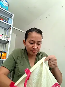 Snapshot of Dr_Edna_naughty chatting on June 7, 2026, 3:16 pm Dr Edna naughty online show from June 7, 2026, 3:16 pm