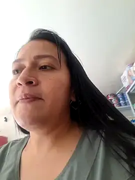 Snapshot of Dr_Edna_naughty chatting on July 13, 2026, 4:43 pm Dr Edna naughty online show from July 13, 2026, 4:43 pm