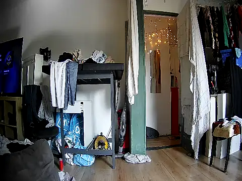 rudy25cm online show from March 24, 2026, 11:26 am