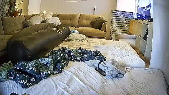 rudy25cm online show from April 4, 2026, 4:59 pm