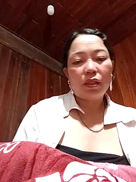 Yellow-pink online show from March 12, 2026, 2:12 pm