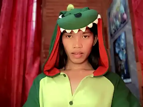 Yourgoddess jayve online show from April 1, 2026, 2:12 am