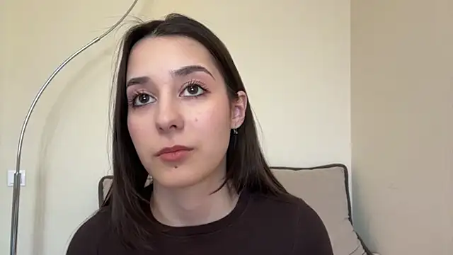 AdeleVelvet online show from March 27, 2026, 2:28 pm