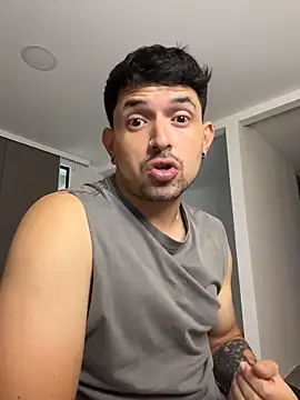 TroyeSavage online show from March 28, 2026, 11:32 am