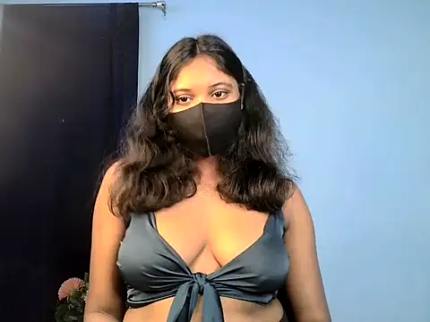 KASHISH SINGH  online show from April 4, 2026, 12:46 pm