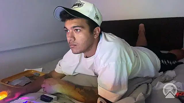 Snapshot of brian_ocockner chatting on March 9, 2026, 2:37 am brian ocockner online show from March 9, 2026, 2:37 am