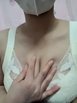 Snapshot of Milk-mlen037 chatting on April 16, 2026, 8:04 am Milk-mlen037 online show from April 16, 2026, 8:04 am