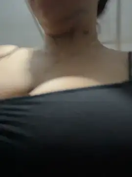 CarolQueen1  online show from May 20, 2026, 1:06 pm