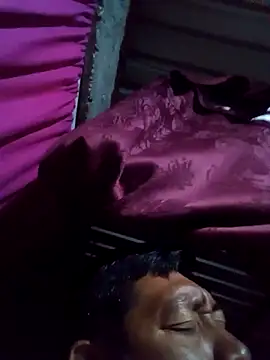 robert234789 online show from March 11, 2026, 4:29 am