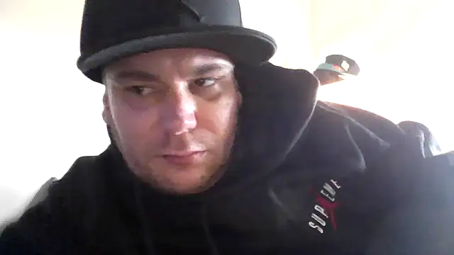 Snapshot of occasionalride1 chatting on June 5, 2026, 2:01 pm occasionalride1 online show from June 5, 2026, 2:01 pm