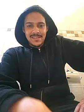 Snapshot of DrEazyDick chatting on June 25, 2026, 1:48 pm DrEazyDick online show from June 25, 2026, 1:48 pm