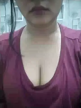 Snapshot of Chandrika_Yadav chatting on July 1, 2026, 6:59 am Chandrika Yadav online show from July 1, 2026, 6:59 am