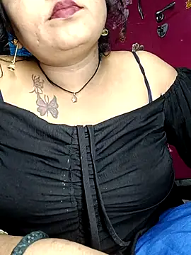 Snapshot of Delhi_Patola chatting on July 24, 2026, 5:11 pm Delhi Patola online show from July 24, 2026, 5:11 pm