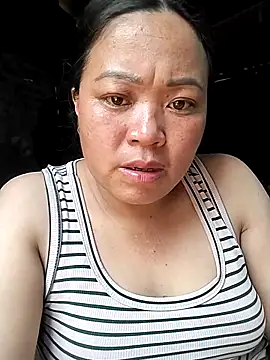 Min-in online show from April 6, 2026, 4:32 am