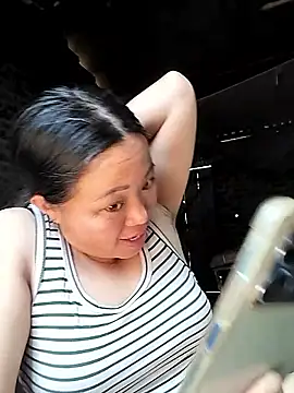 Min-in online show from April 6, 2026, 4:46 am