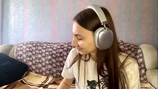 AlisaBloom online show from March 15, 2026, 10:10 am