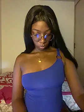 GaiaFiore online show from April 10, 2026, 9:47 am