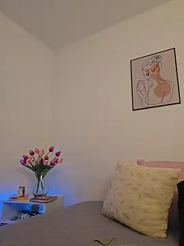 Victoria Evanss online show from April 5, 2026, 5:21 pm