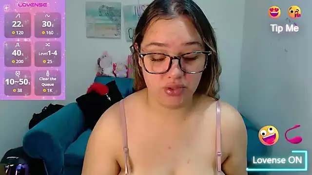 Snapshot of veronicaparkersex chatting on July 22, 2026, 12:41 pm veronicaparkersex online show from July 22, 2026, 12:41 pm