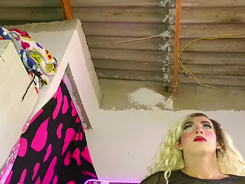 candy aass online show from March 31, 2026, 8:09 pm