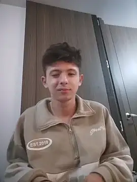 Daniel Roy online show from April 2, 2026, 5:27 am