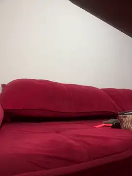 swetmillaa online show from March 11, 2026, 1:11 am